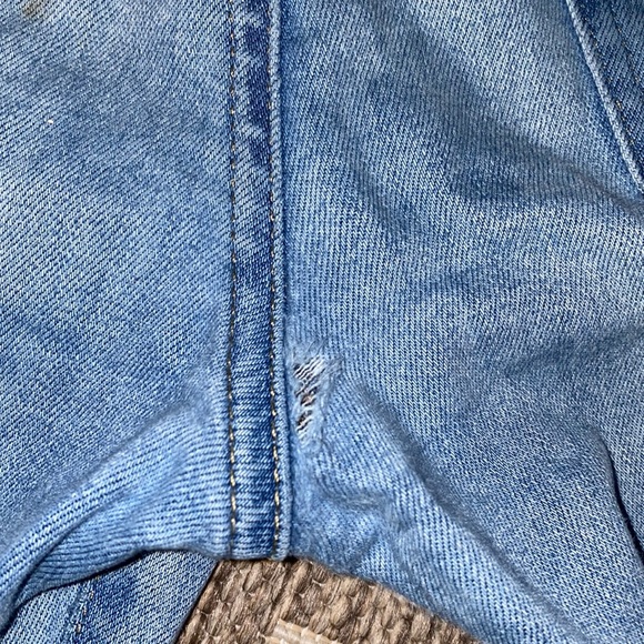 31 x 30 American Eagle Athletic Fit Jeans - Picture 6 of 12